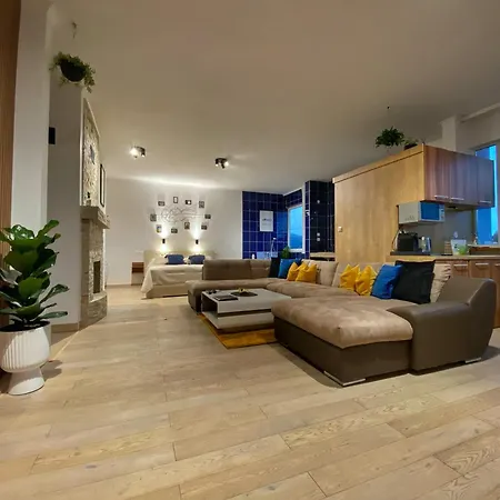 Angel'S Apartment Банська Бистриця Екстер'єр фото